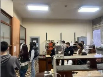 Mladite biolozi i tajnite na pirotehnikata 1