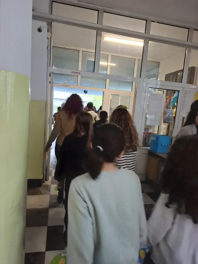 Симулативна вежба за евакуација во случај на опасност Simulativna vezhba za evakuacija vo sluchaj na opasnost 2