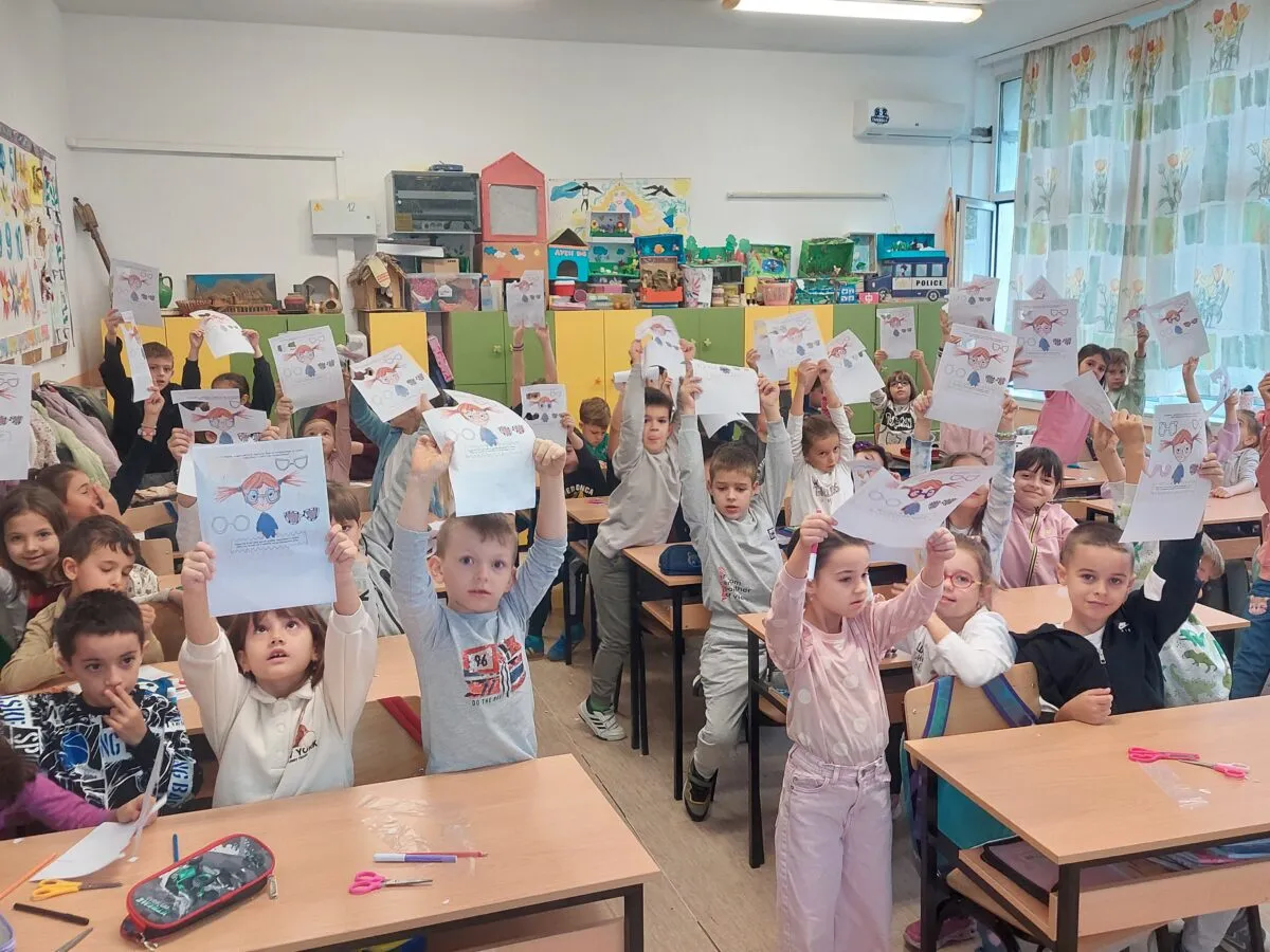 Средба со писателката Јелена Никодиновска Чаповска
