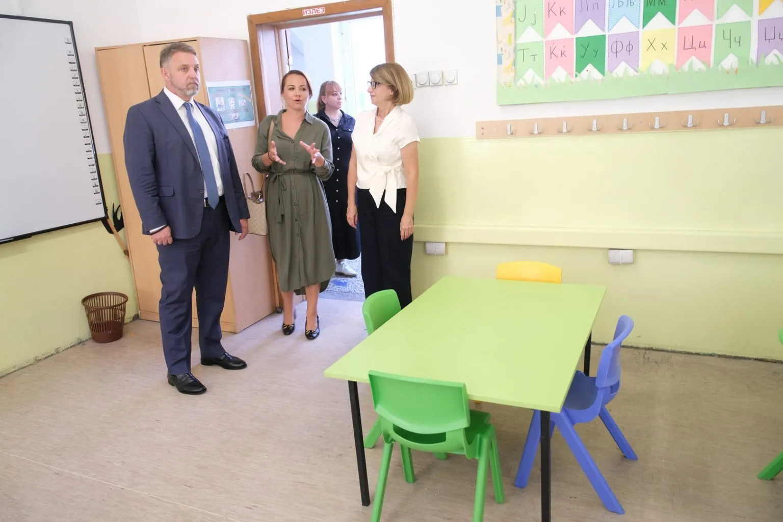 Карпош им посака топло добредојде на 670 првачиња со нови ранчиња и училишен прибор
